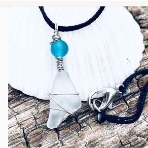 SunKissed Sea Glass Choker NEW
